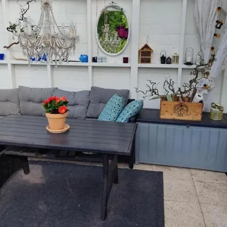 Oya Husrom-enkeltsenger-sovesofa-kjokken Sarpsborg